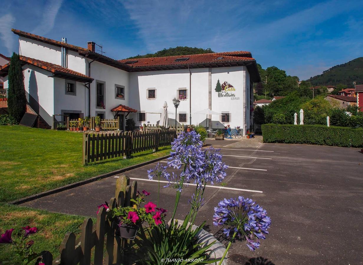 Casa De La Montana Albergue Turistico Avín Buitenkant foto